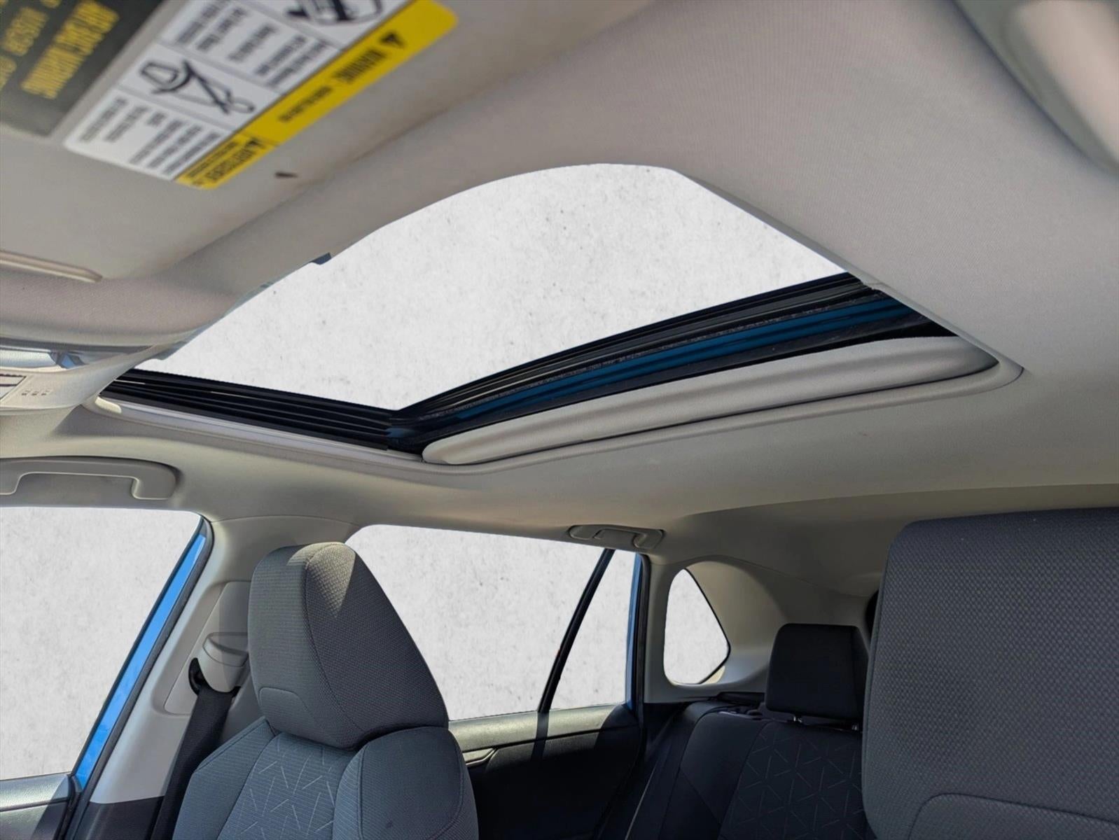 2019 Toyota RAV4 XLE FWD (Natl)