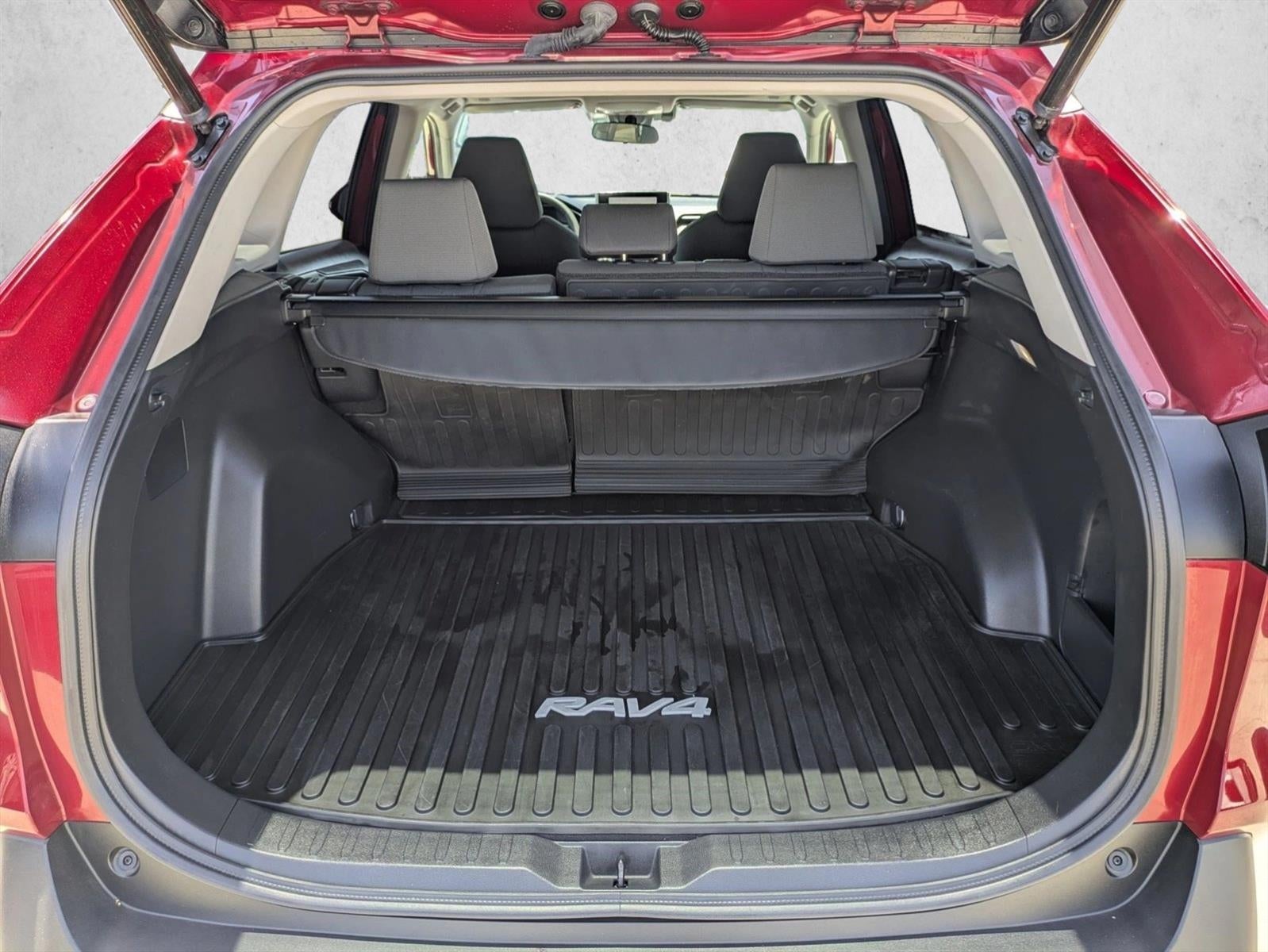 2023 Toyota RAV4 XLE FWD (Natl)