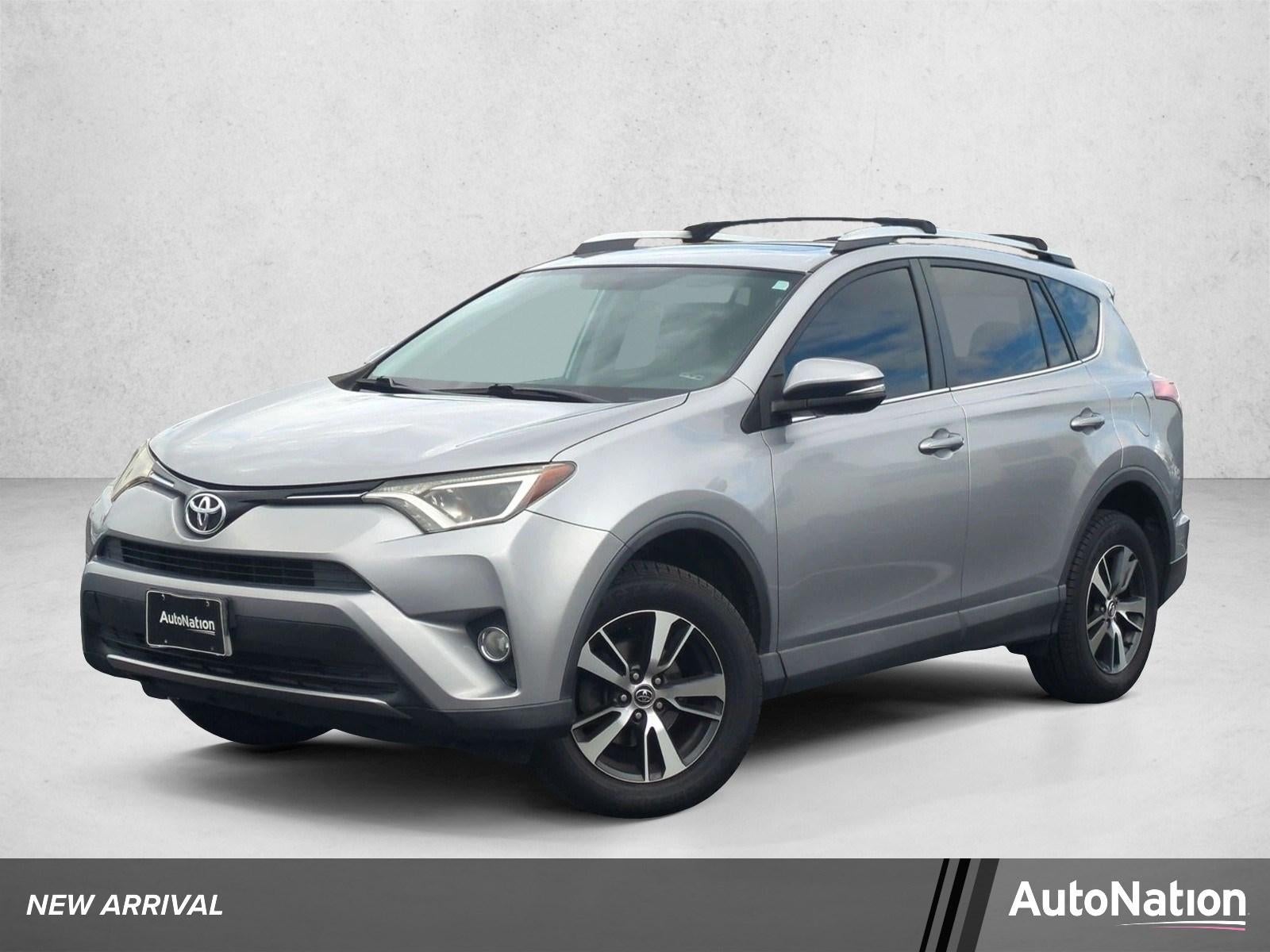 2016 Toyota RAV4 FWD 4dr XLE (Natl)