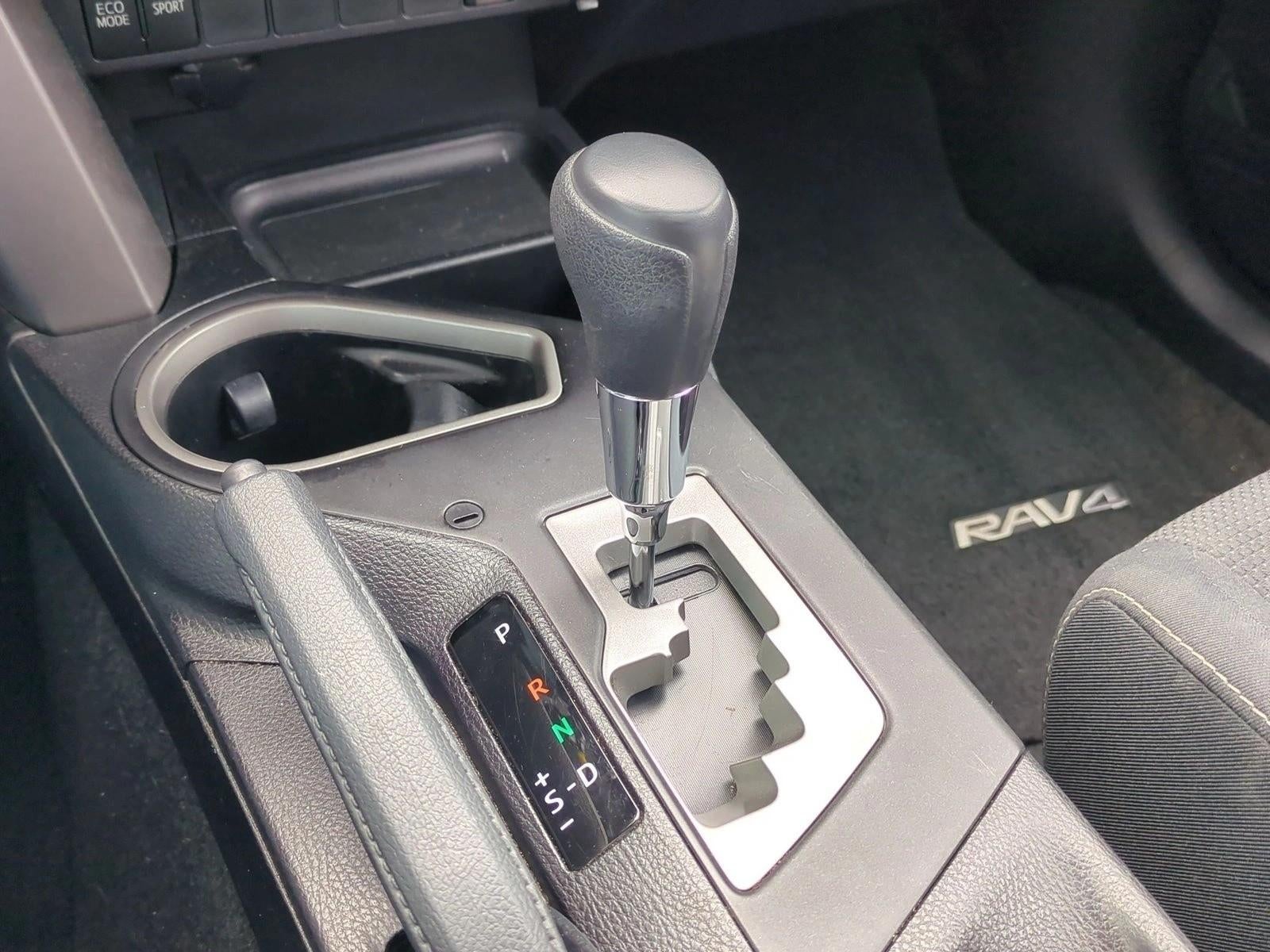 2016 Toyota RAV4 FWD 4dr XLE (Natl)