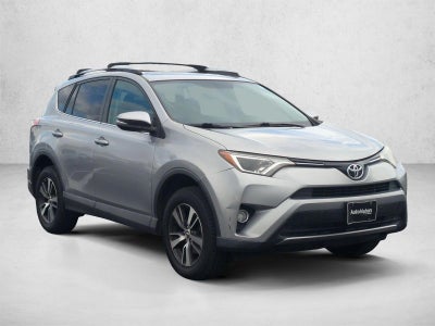 2016 Toyota RAV4 FWD 4dr XLE (Natl)