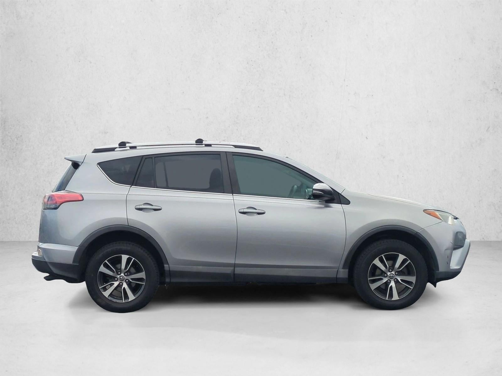 2016 Toyota RAV4 FWD 4dr XLE (Natl)