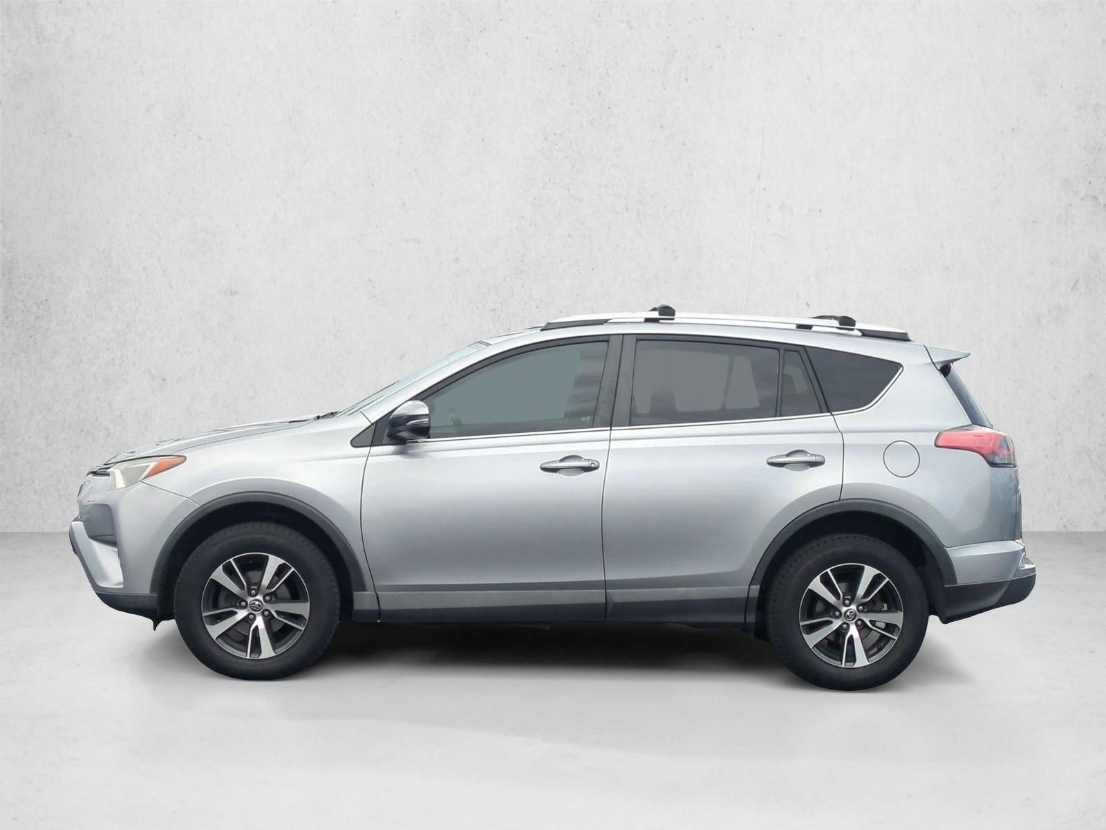 2016 Toyota RAV4 FWD 4dr XLE (Natl)