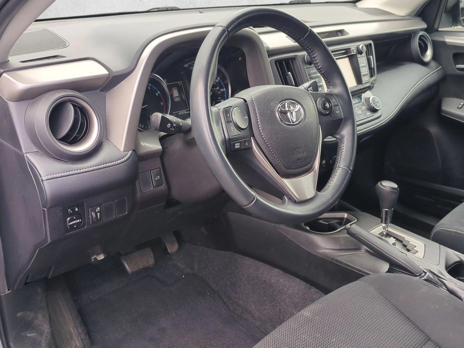 2016 Toyota RAV4 FWD 4dr XLE (Natl)