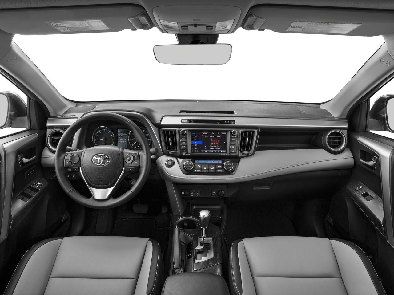 2017 Toyota RAV4 Platinum FWD (Natl)