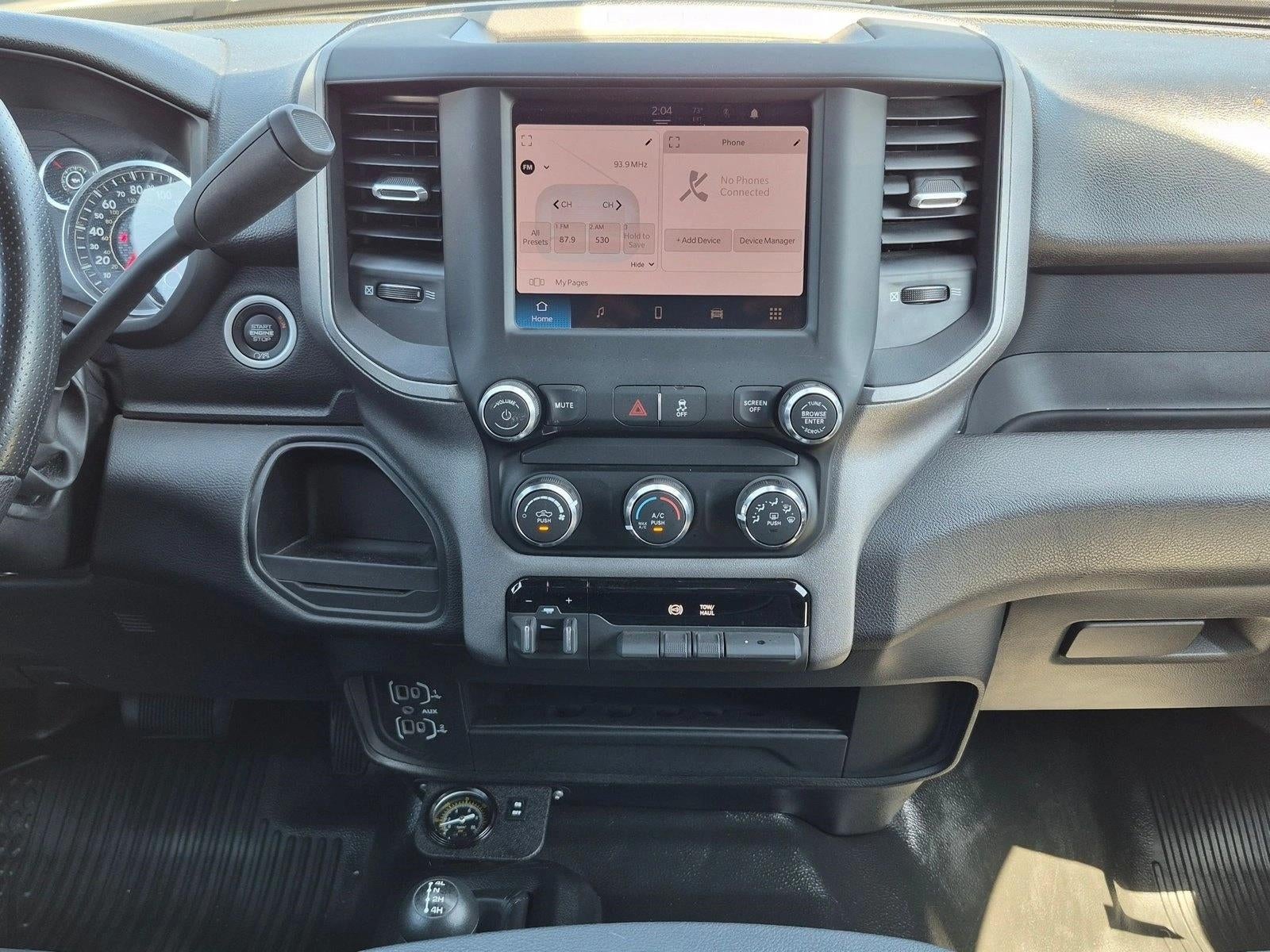 2024 RAM 3500 Tradesman 4x4 Crew Cab 8' Box
