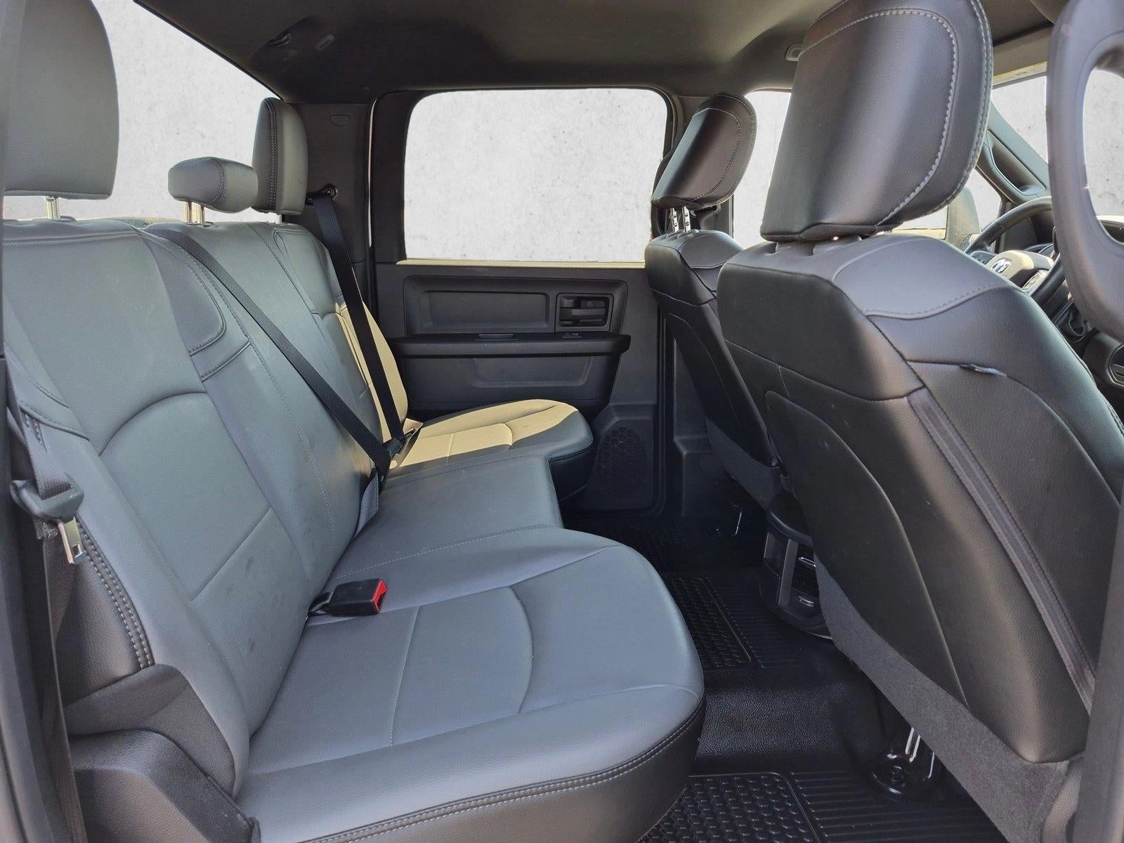 2024 RAM 3500 Tradesman 4x4 Crew Cab 8' Box