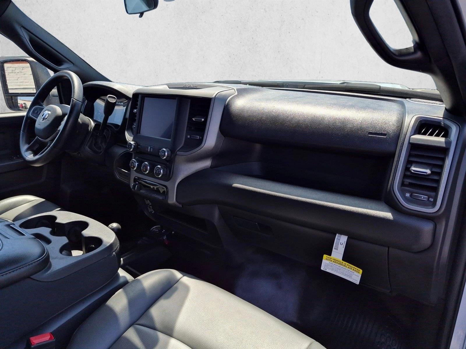 2024 RAM 3500 Tradesman 4x4 Crew Cab 8' Box