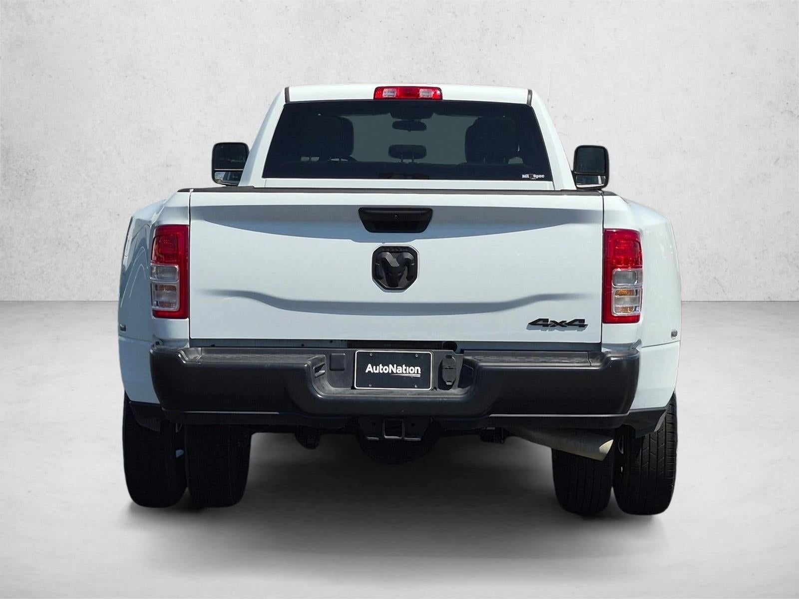 2024 RAM 3500 Tradesman 4x4 Crew Cab 8' Box