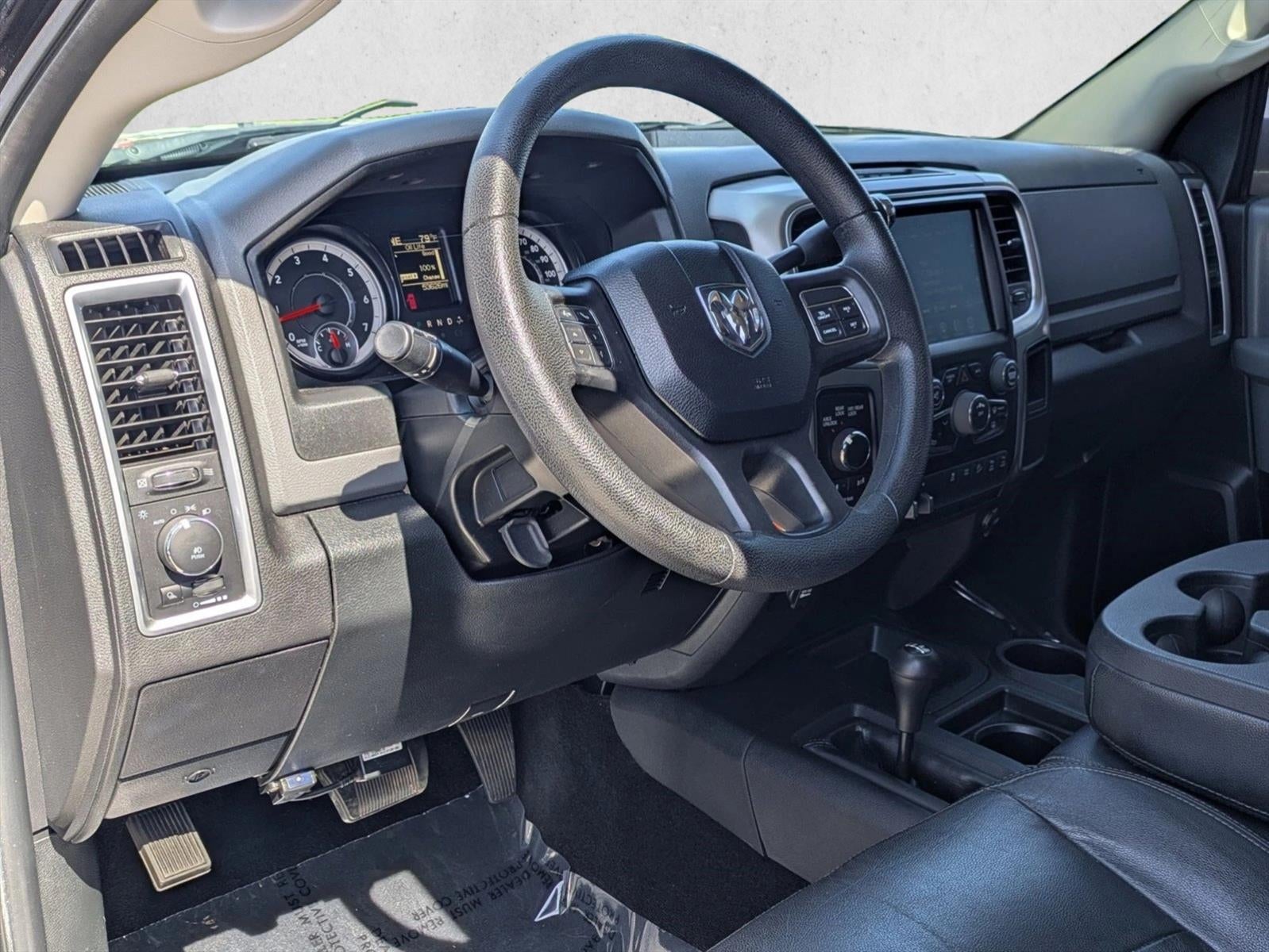 2016 RAM 2500 4WD Crew Cab 6.4 Ft Box Power Wagon