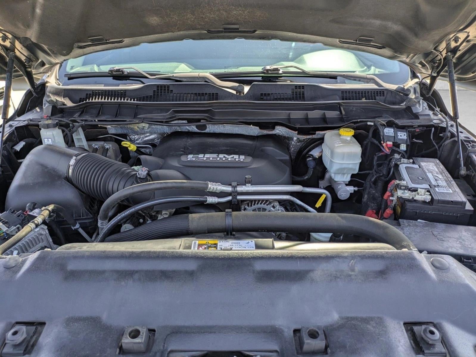 2016 RAM 2500 4WD Crew Cab 6.4 Ft Box Power Wagon