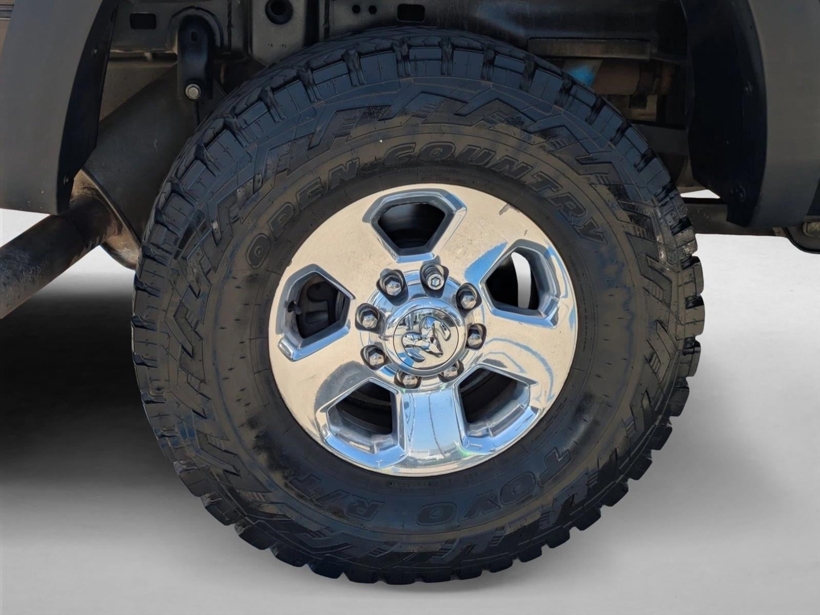2016 RAM 2500 4WD Crew Cab 6.4 Ft Box Power Wagon