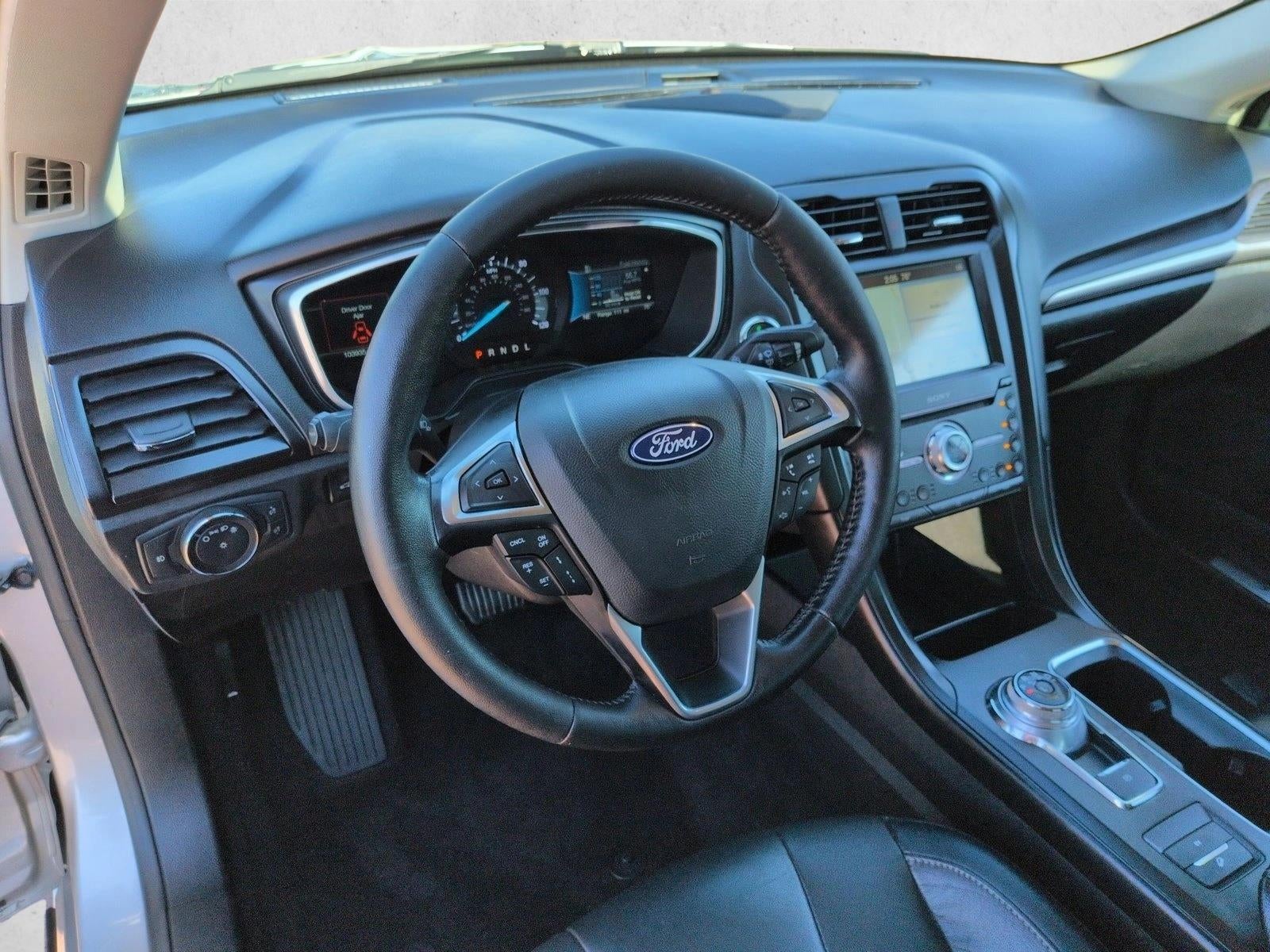 2019 Ford Fusion Energi Titanium FWD