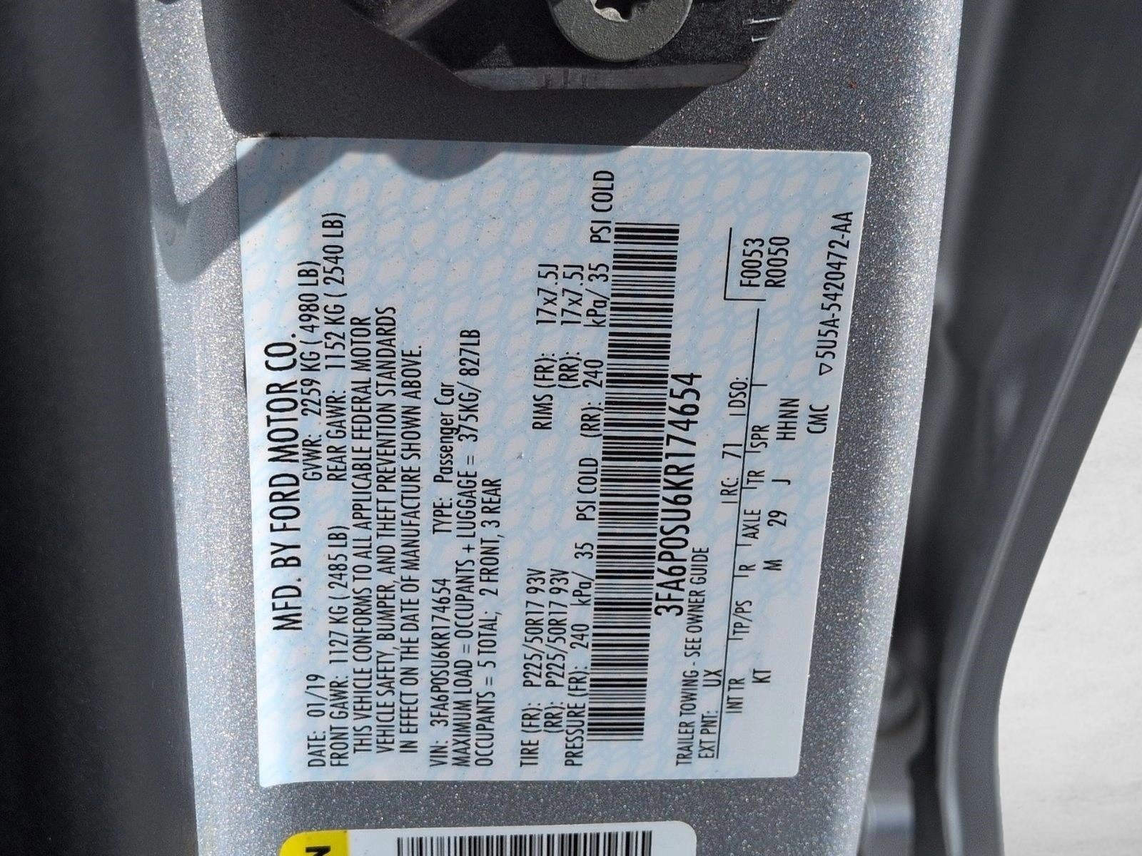 2019 Ford Fusion Energi Titanium FWD