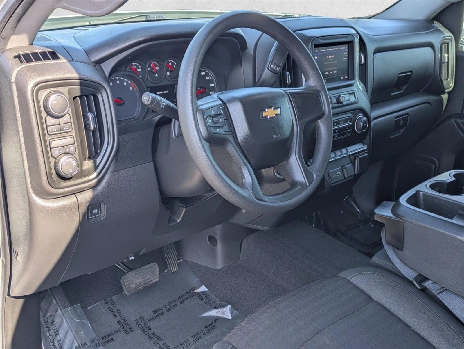 2022 Chevrolet Silverado 1500 Crew Cab Short Box 4-Wheel Drive Custom