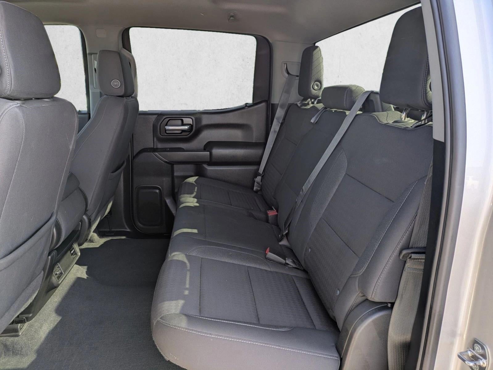 2022 Chevrolet Silverado 1500 Crew Cab Short Box 4-Wheel Drive Custom
