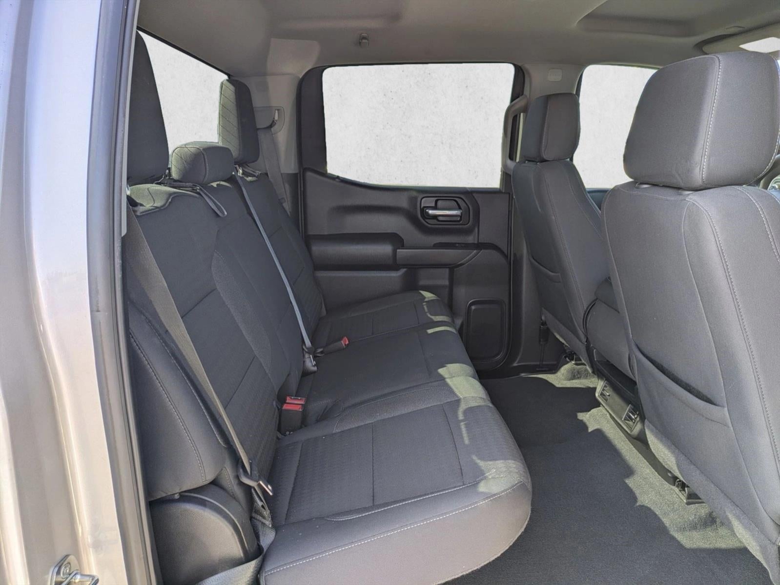 2022 Chevrolet Silverado 1500 Crew Cab Short Box 4-Wheel Drive Custom