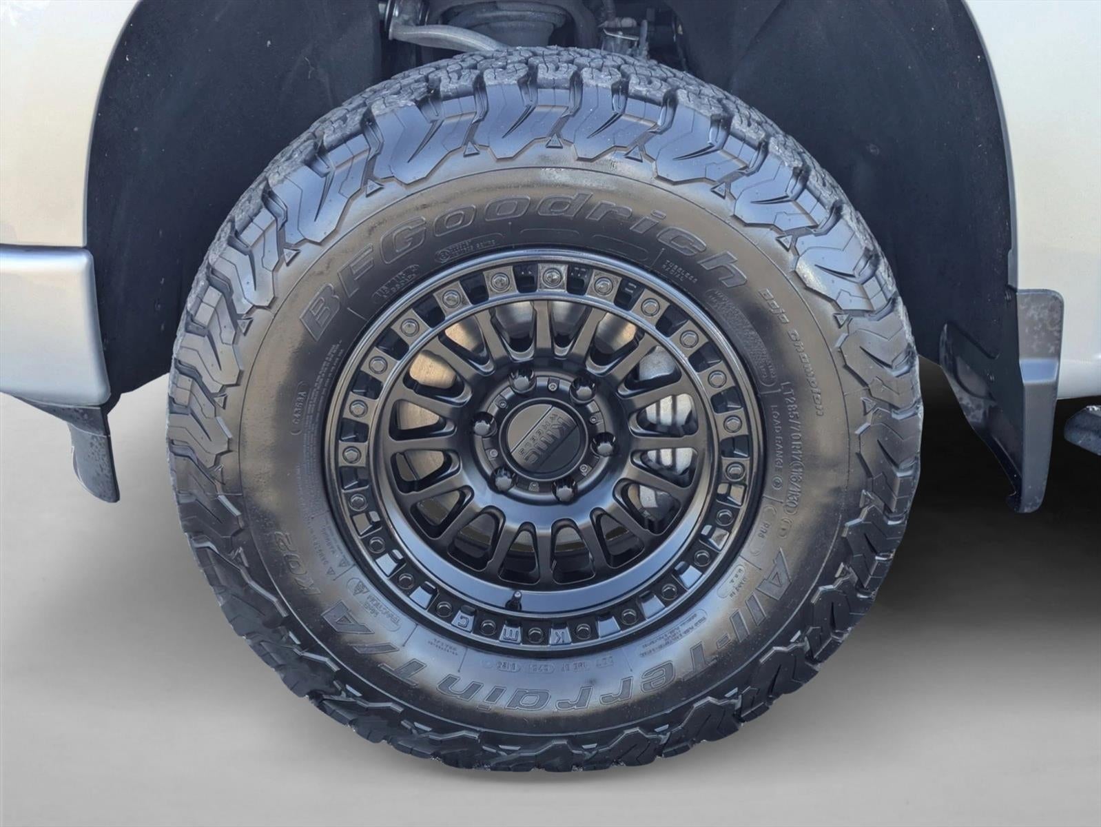 2022 Chevrolet Silverado 1500 Crew Cab Short Box 4-Wheel Drive Custom