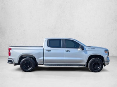 2022 Chevrolet Silverado 1500 Crew Cab Short Box 4-Wheel Drive Custom