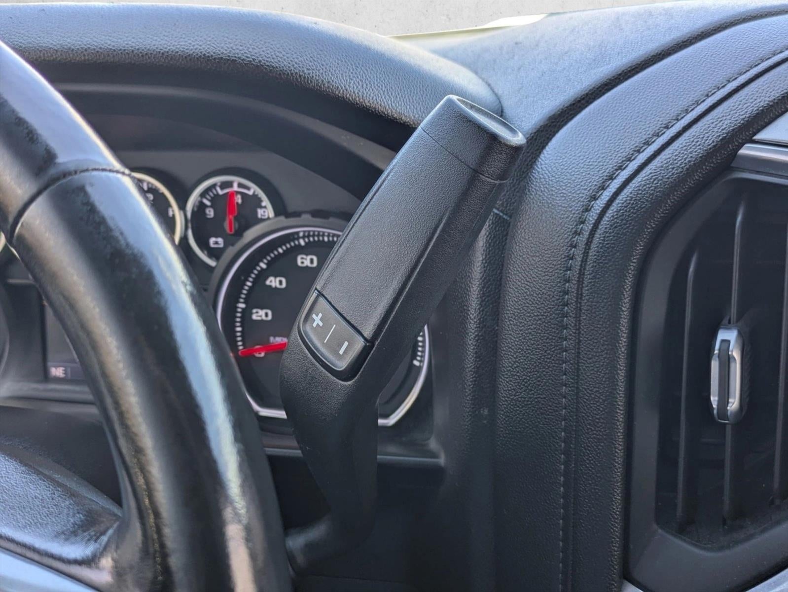 2021 Chevrolet Silverado 1500 Crew Cab Short Box 2-Wheel Drive LT