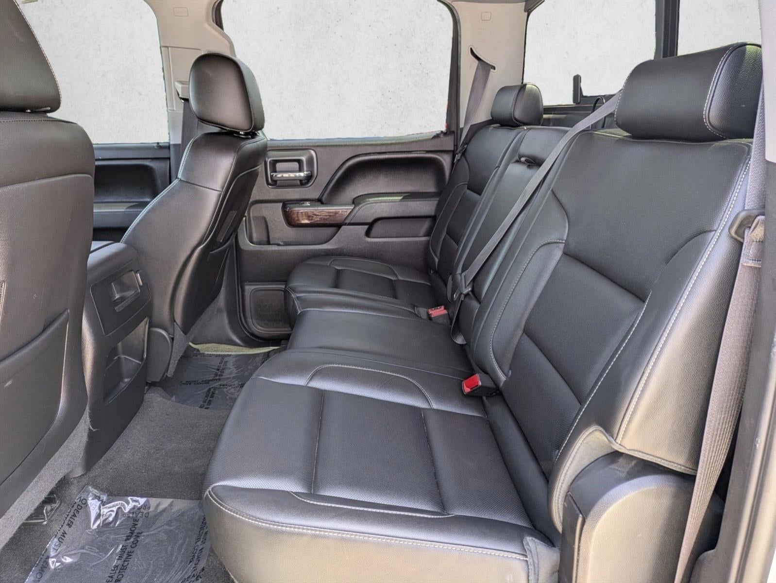 2015 GMC Sierra 1500 Crew Cab Short Box 4-Wheel Drive SLT