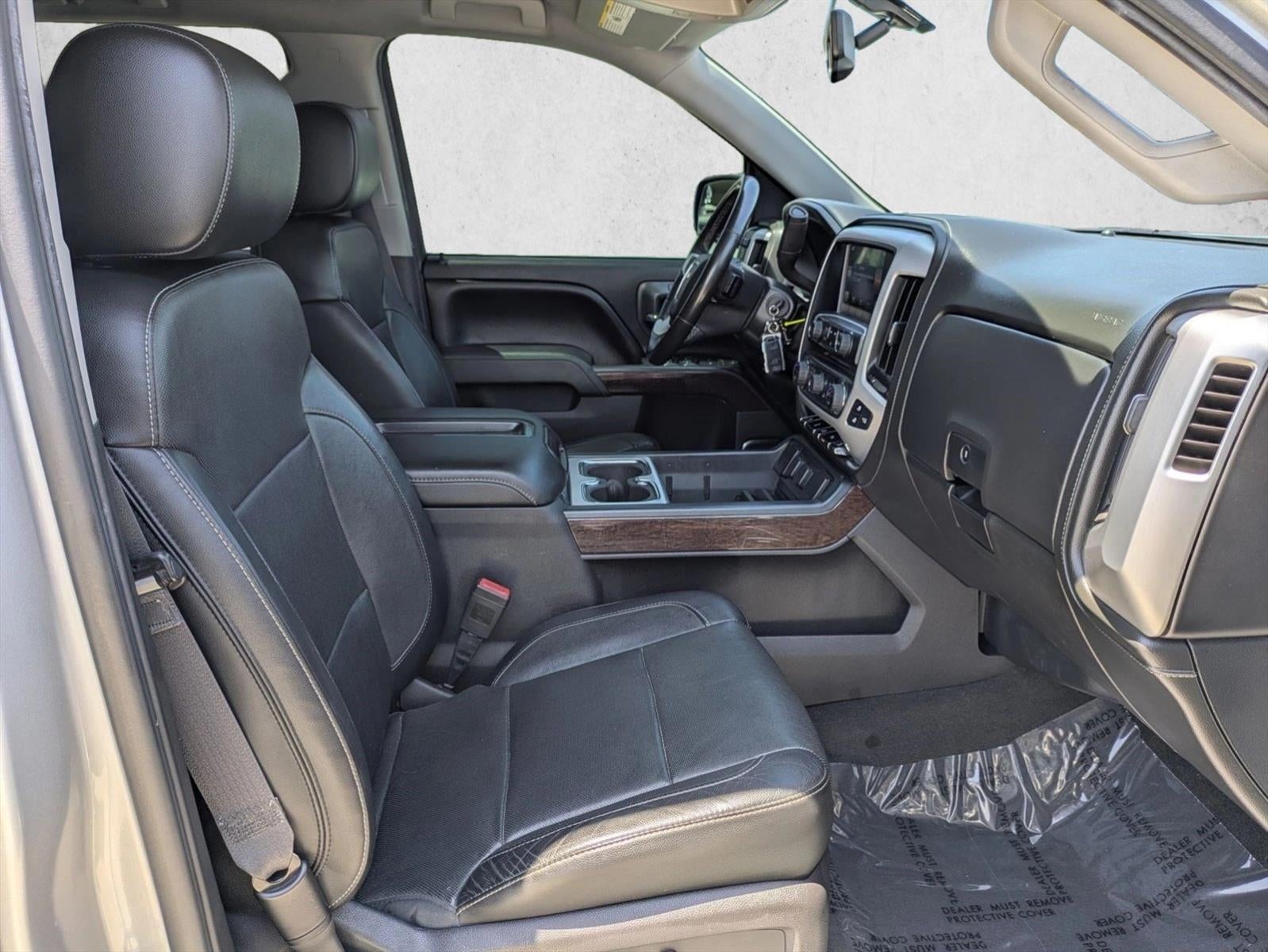 2015 GMC Sierra 1500 Crew Cab Short Box 4-Wheel Drive SLT