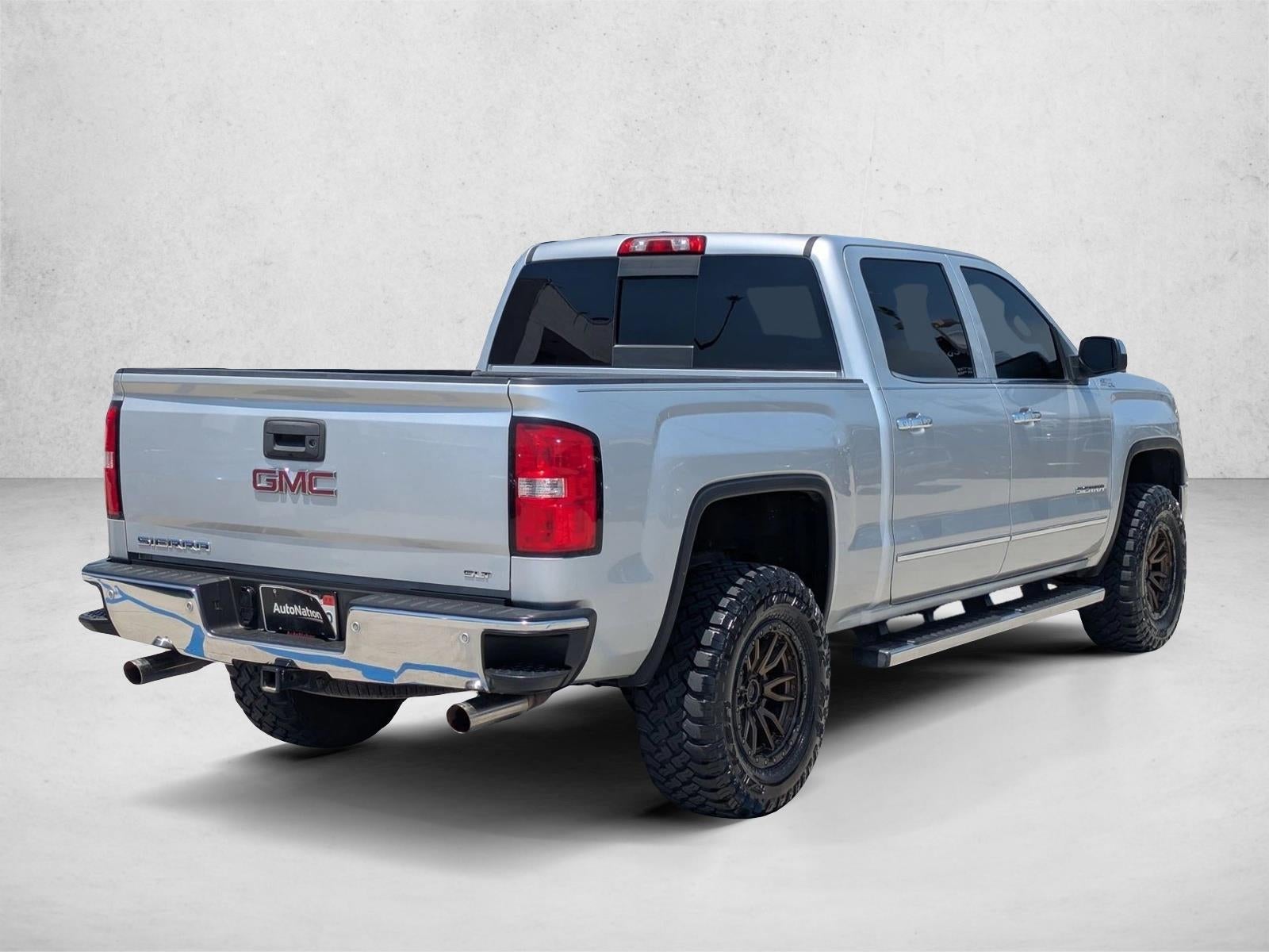 2015 GMC Sierra 1500 Crew Cab Short Box 4-Wheel Drive SLT