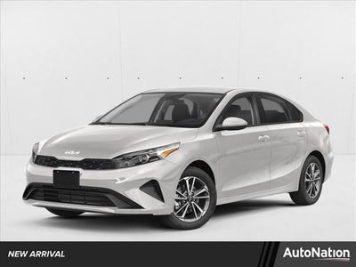2023 Kia Forte LXS IVT