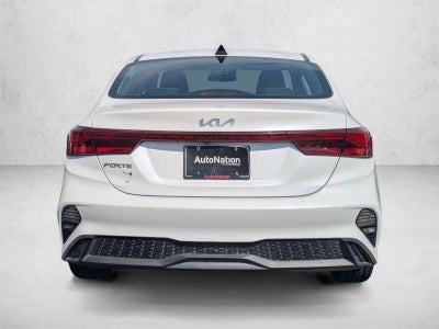 2023 Kia Forte LXS IVT