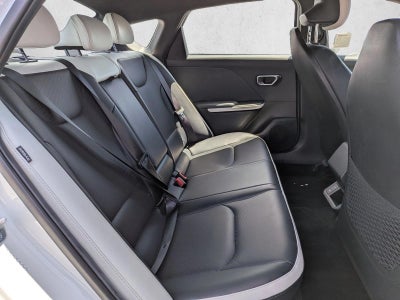 2025 Kia K4 GT-Line FWD
