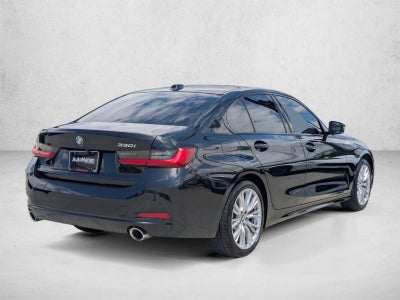 2023 BMW 330i Sedan
