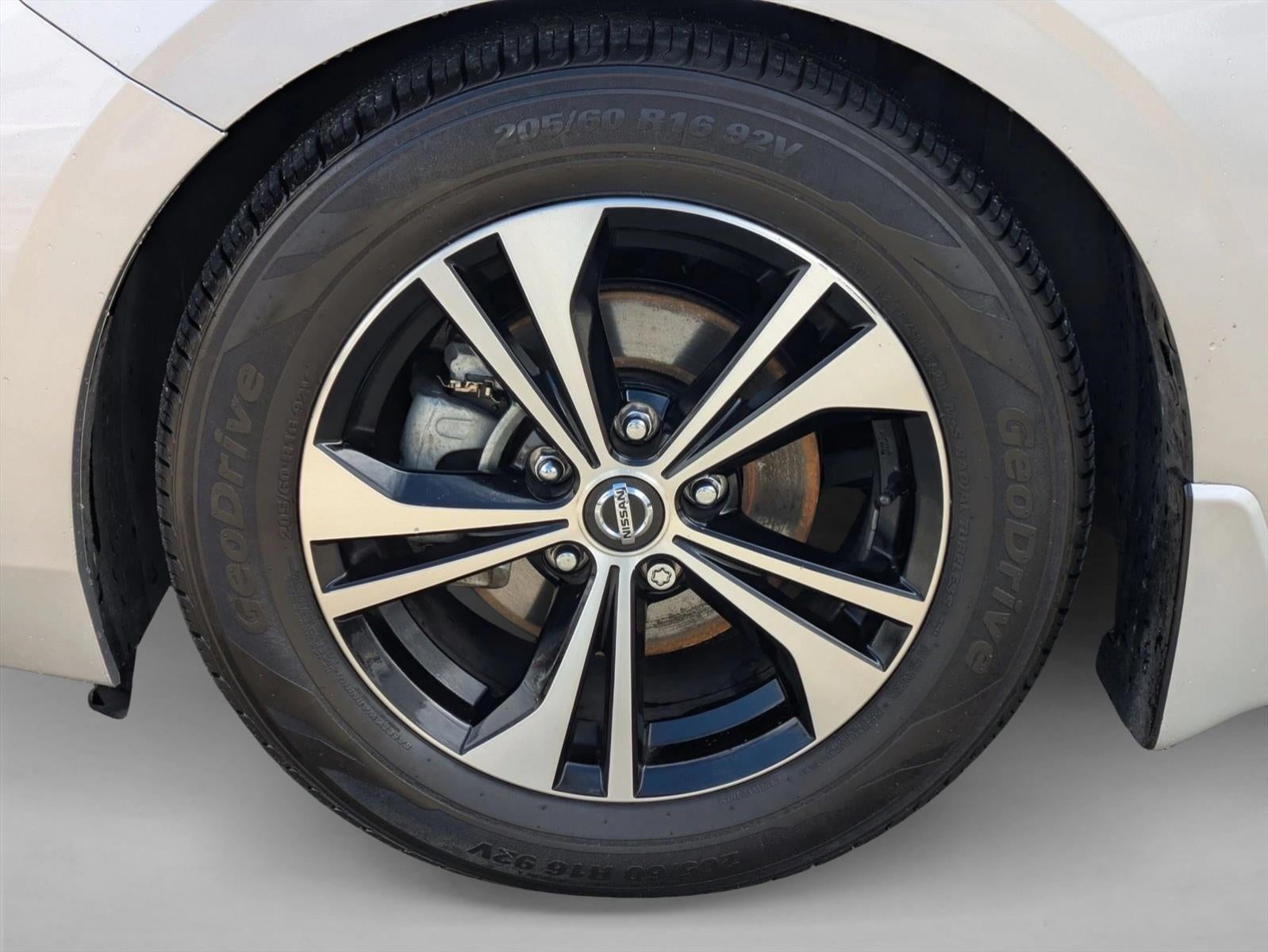 2020 Nissan Sentra SV CVT