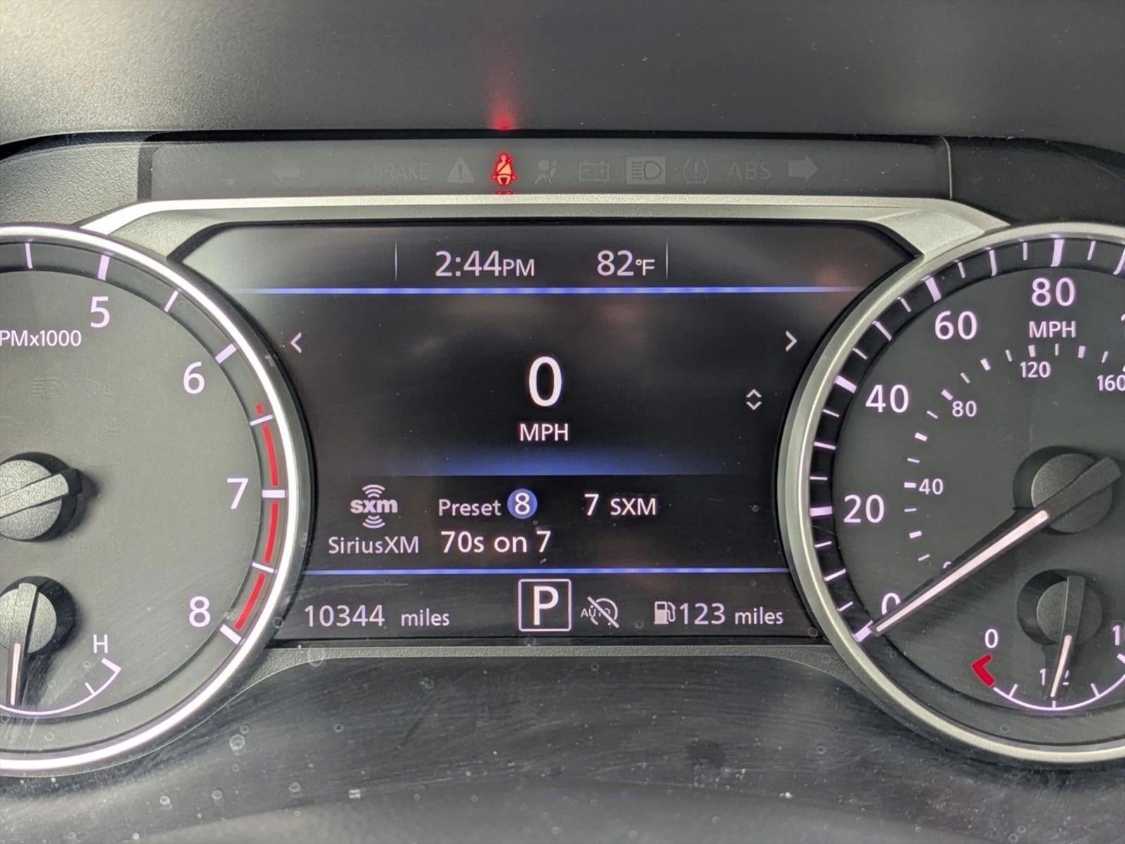 2025 Nissan Sentra SR CVT