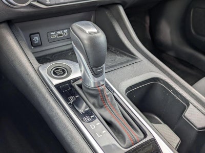 2025 Nissan Sentra SR CVT