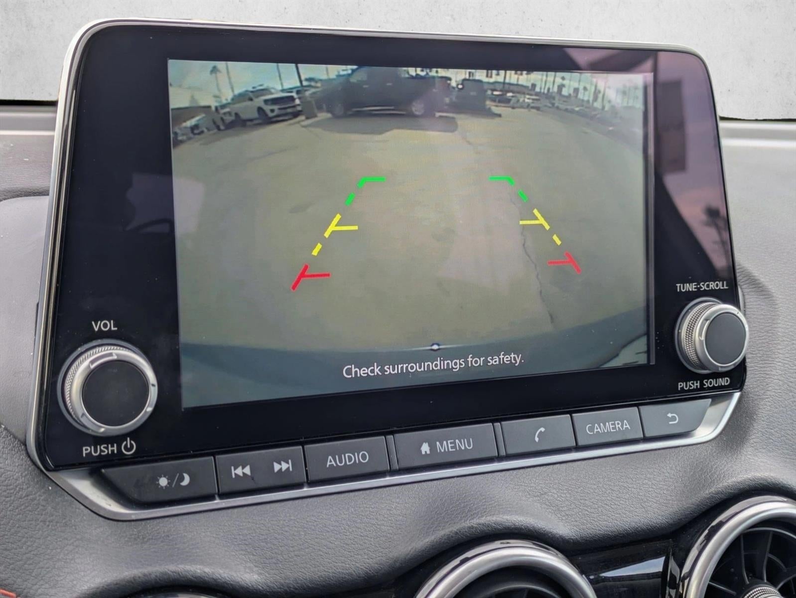 2025 Nissan Sentra SR CVT