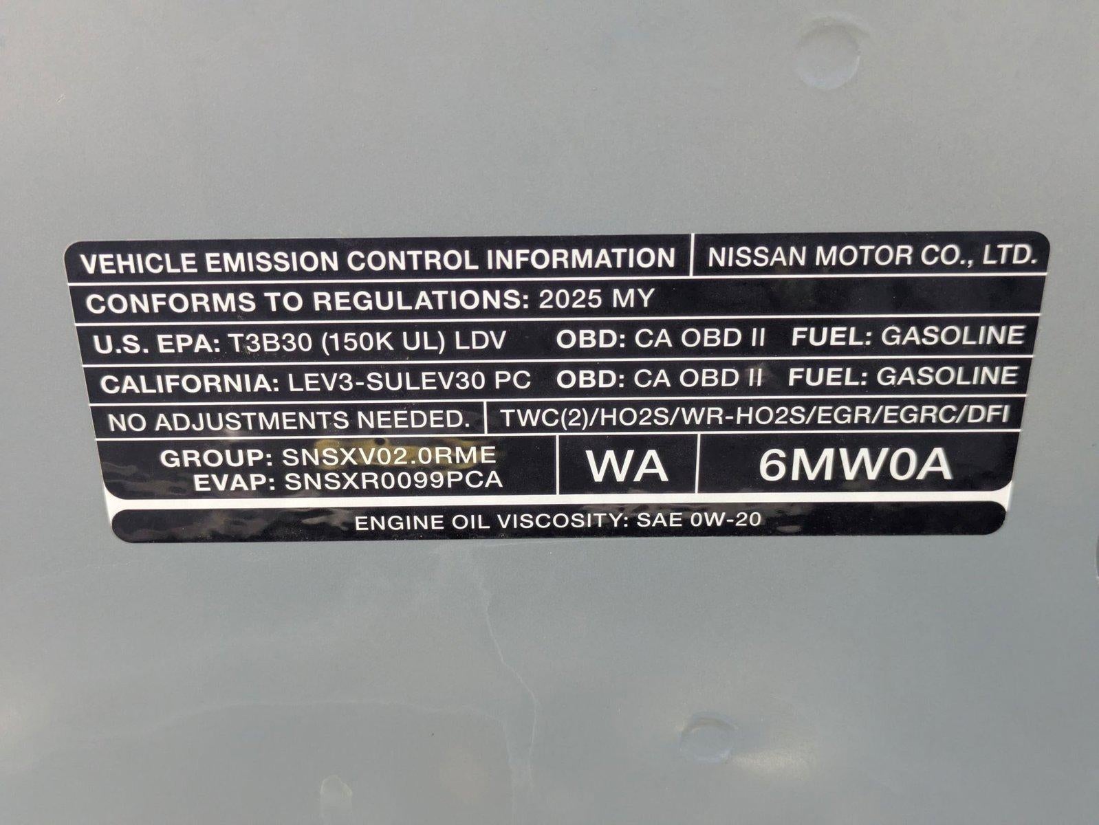 2025 Nissan Sentra SR CVT