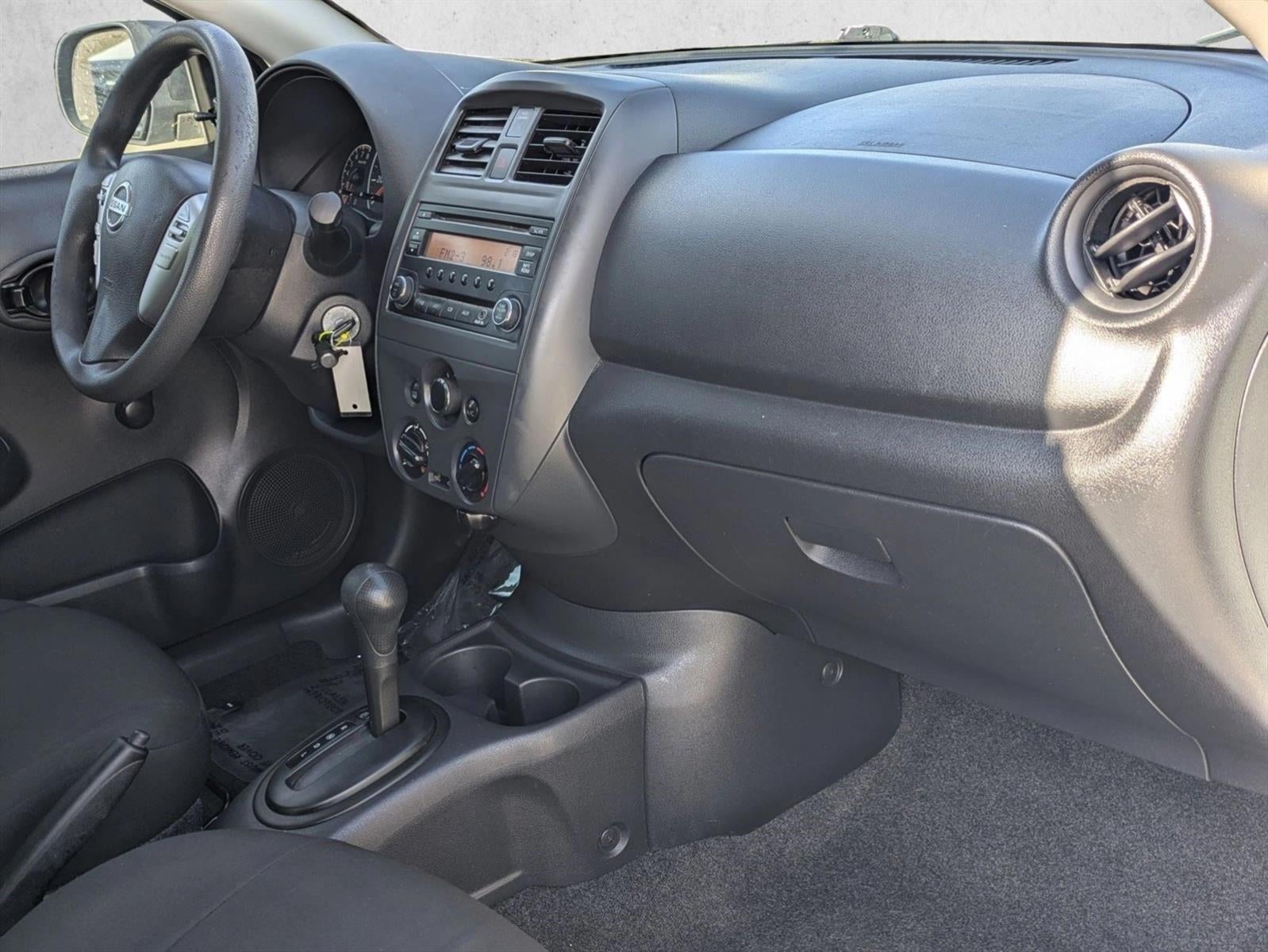 2015 Nissan Versa 4dr Sdn CVT 1.6 S Plus