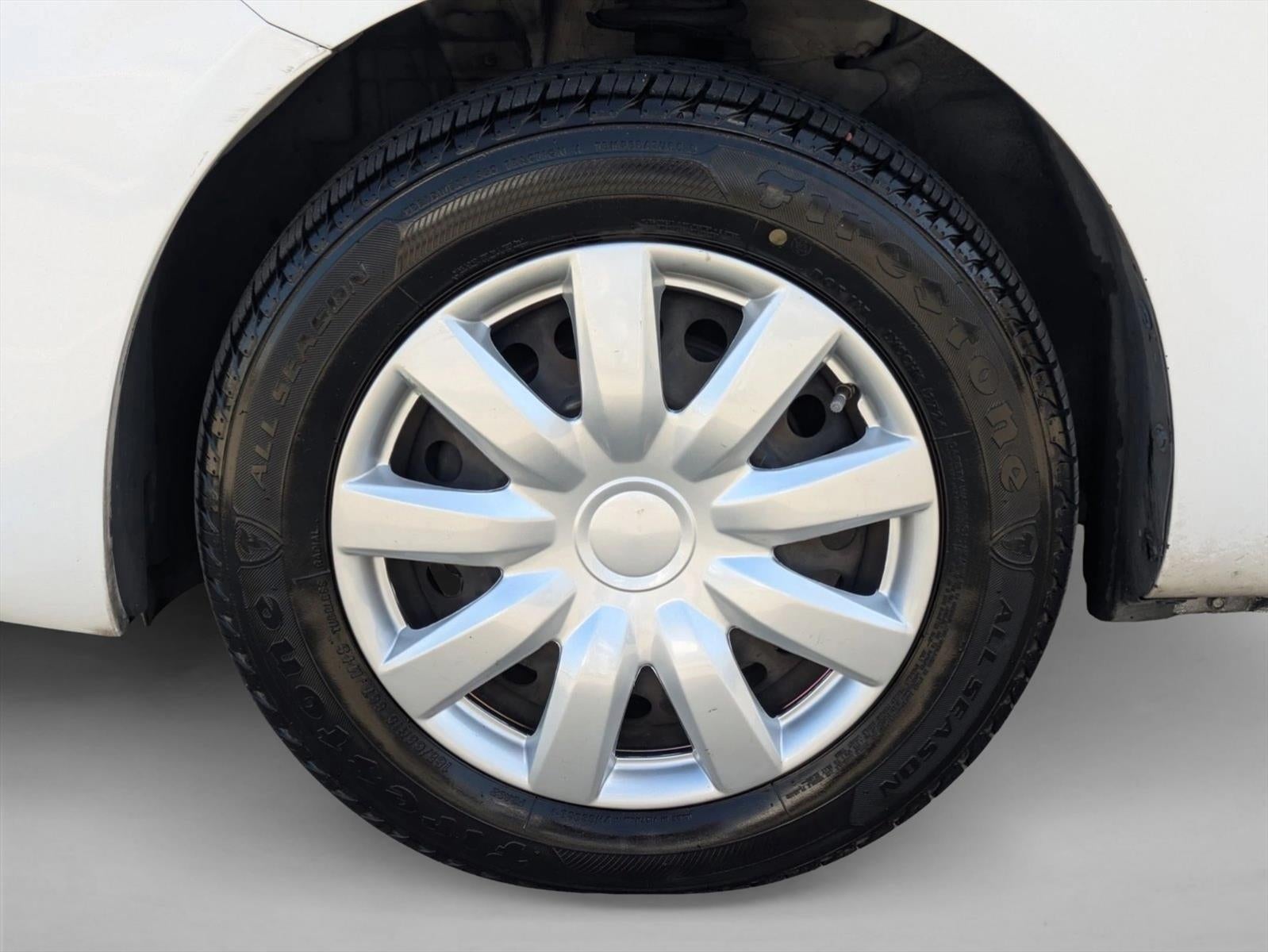 2015 Nissan Versa 4dr Sdn CVT 1.6 S Plus