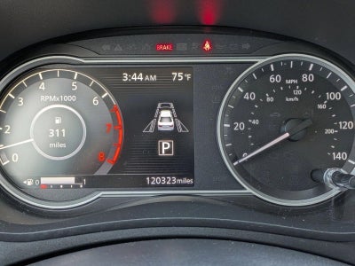 2020 Nissan Versa SV CVT