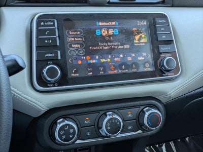 2020 Nissan Versa SV CVT