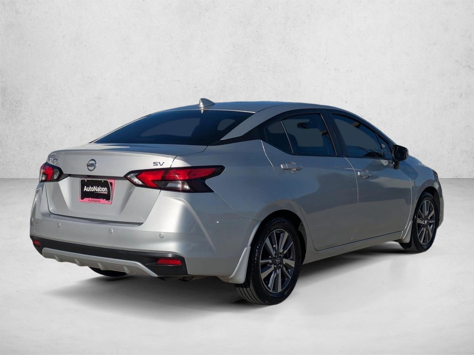 2020 Nissan Versa SV CVT