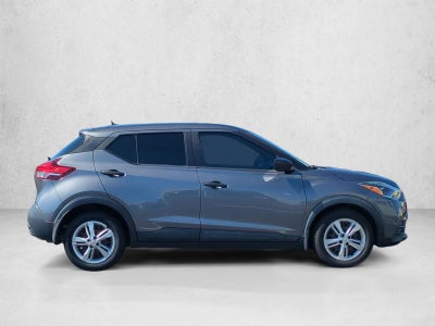 2020 Nissan Kicks S FWD