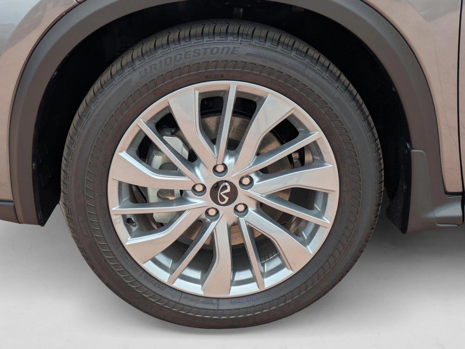 2025 INFINITI QX50 LUXE AWD