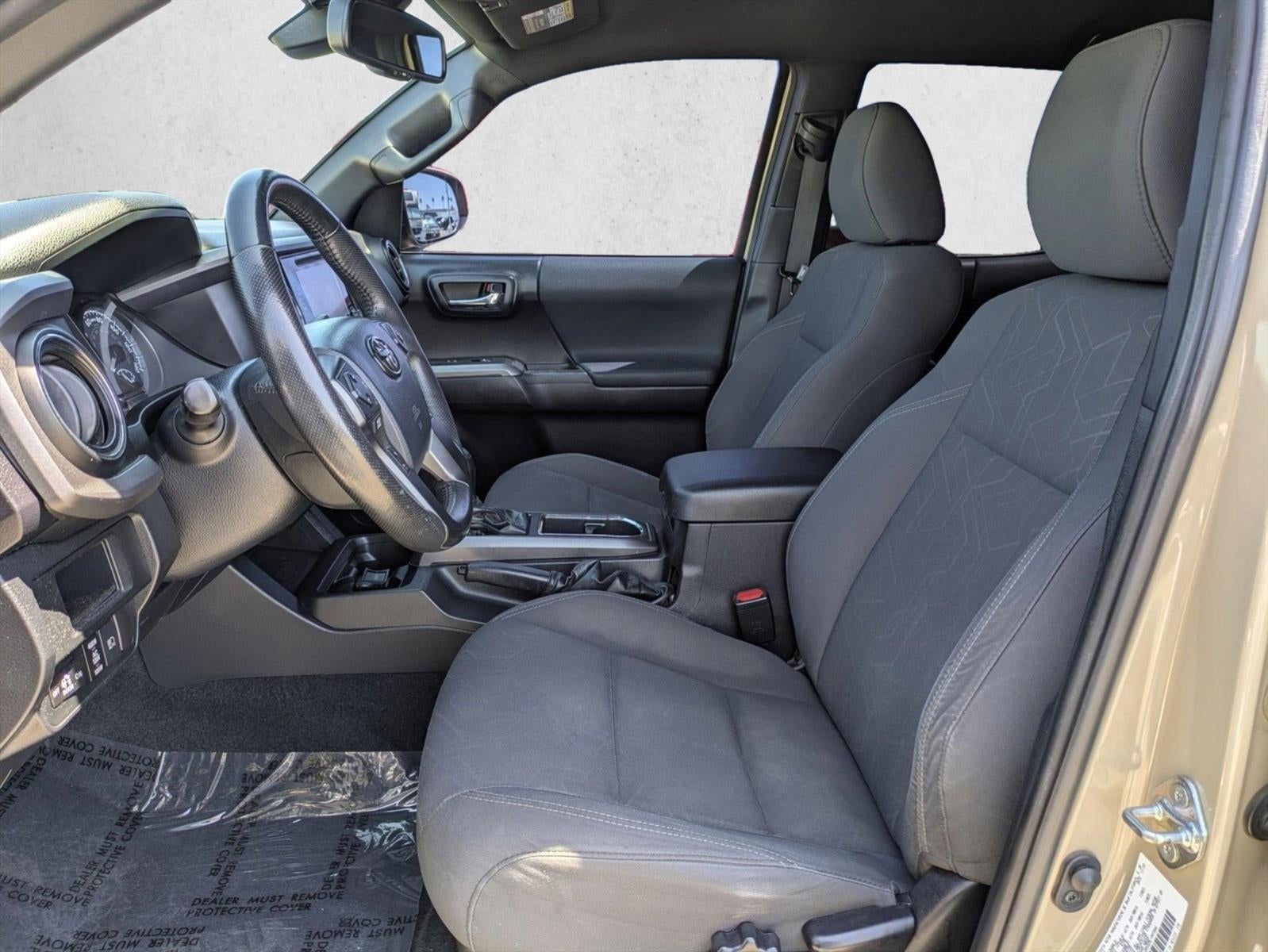 2019 Toyota Tacoma 2WD 2WD TRD Off Road Double Cab 5' Bed V6 AT (Natl)