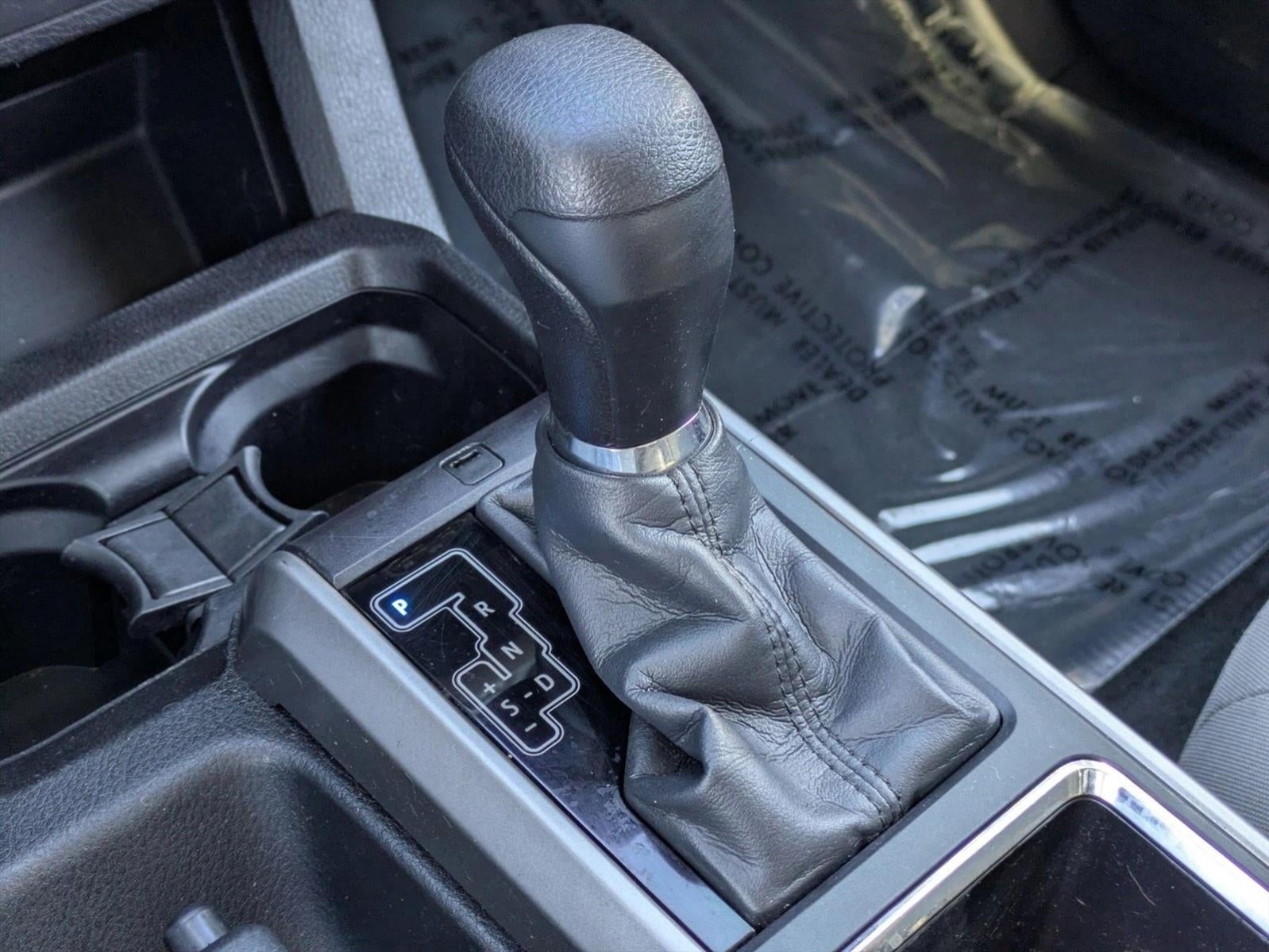 2016 Toyota Tacoma 2WD Double Cab Short Bed V6 Automatic SR5 (GS)