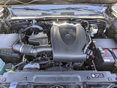 2016 Toyota Tacoma 2WD Double Cab Short Bed V6 Automatic SR5 (GS)