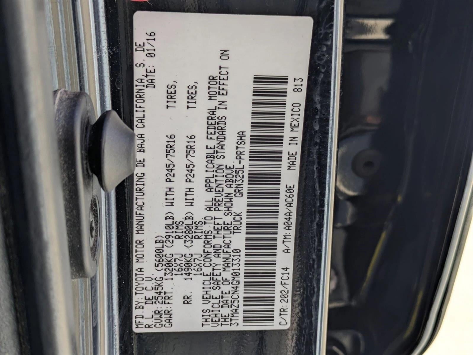 2016 Toyota Tacoma 2WD Double Cab Short Bed V6 Automatic SR5 (GS)