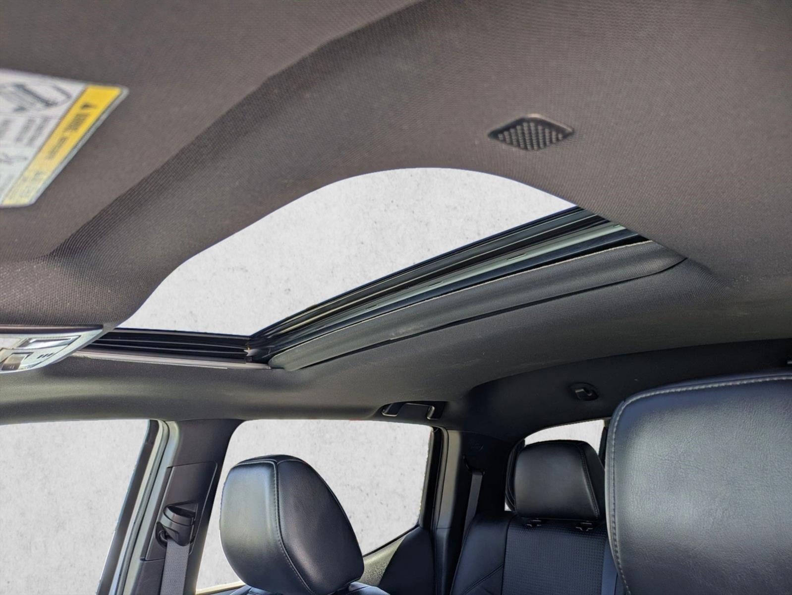 2022 Toyota Tacoma 2WD 2WD TRD Sport Double Cab 5' Bed V6 AT (Natl)