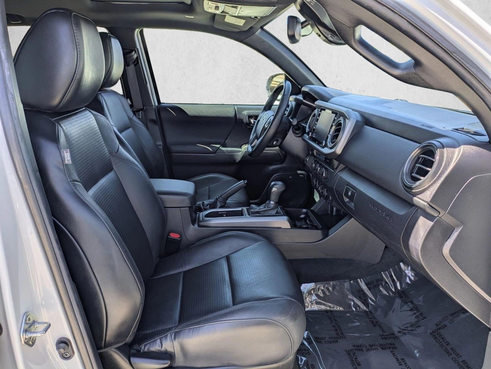 2022 Toyota Tacoma 2WD 2WD TRD Sport Double Cab 5' Bed V6 AT (Natl)