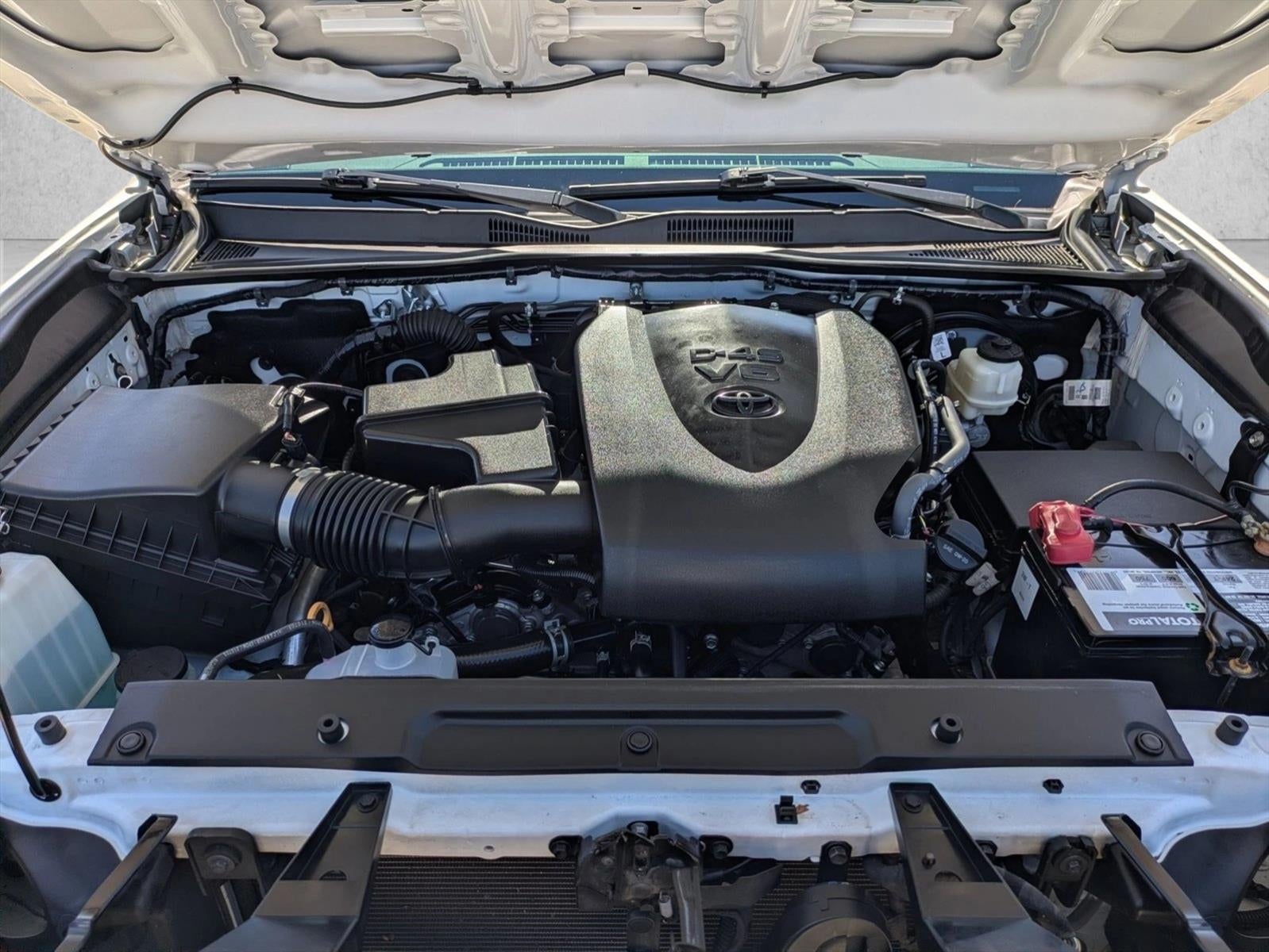 2022 Toyota Tacoma 2WD 2WD TRD Sport Double Cab 5' Bed V6 AT (Natl)